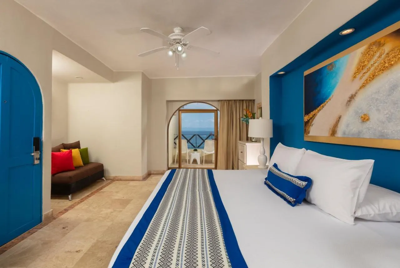 Blue Chairs Beachfront Resort Puerto Vallarta - Adults Only فندق