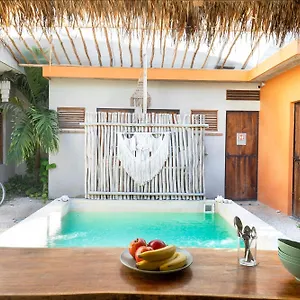https://hostal-dona-lucha.tulum-hotels.net