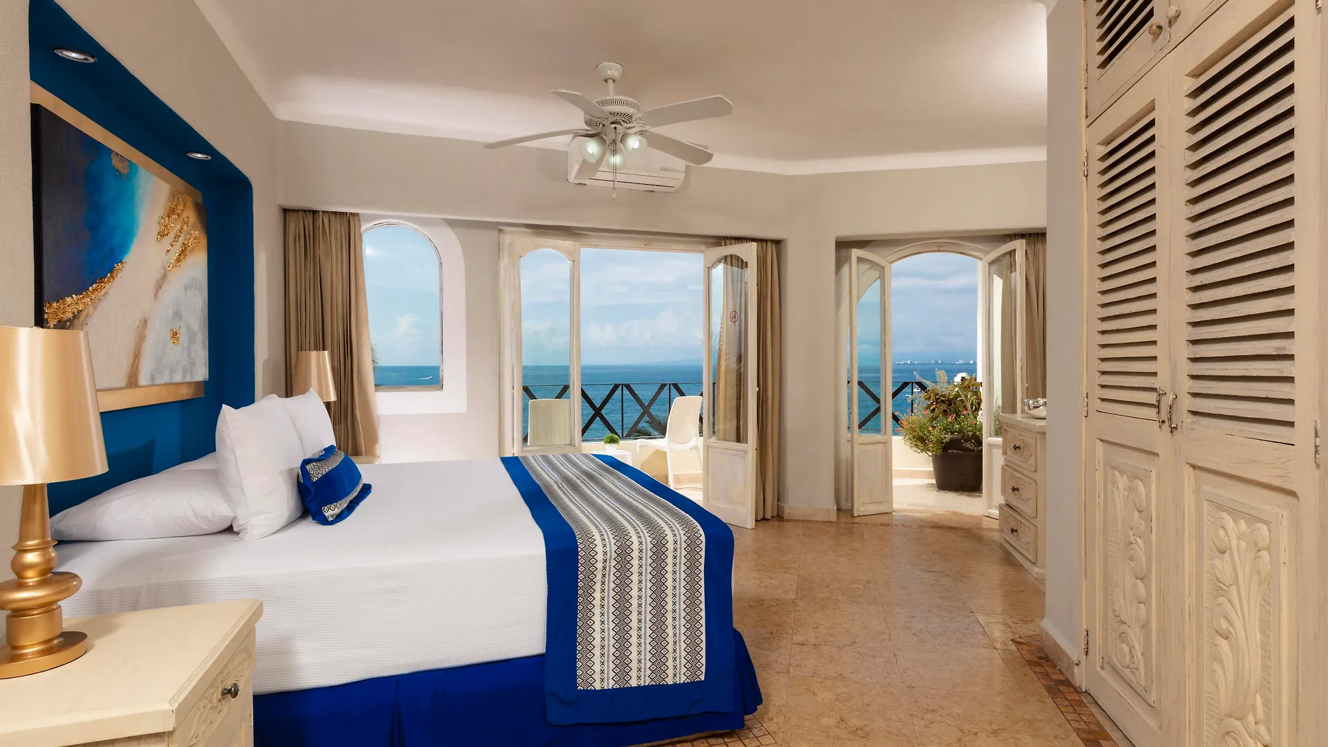 Hotel Blue Chairs Beachfront Resort Puerto Vallarta - Adults Only